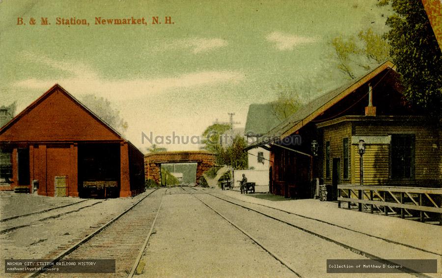 Postcard: Boston & Maine Station, Newmarket, N.H.
